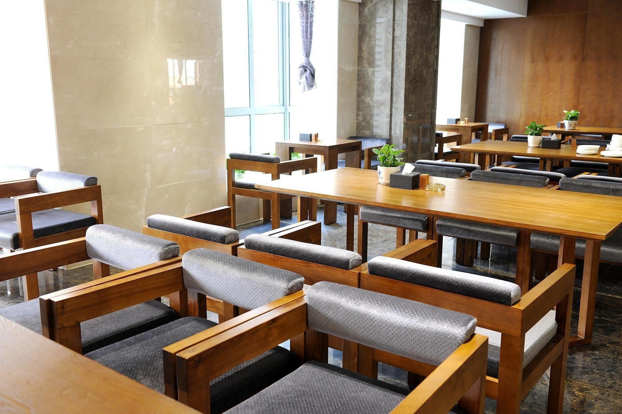 Yannian Lanjing Hotel - تشانج شا المظهر الخارجي الصورة